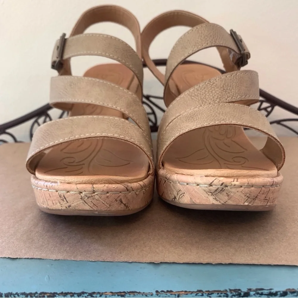 BOC Born Beige Cork Wedge Slingback Sandals Comfort Strappy Women’s Size 10